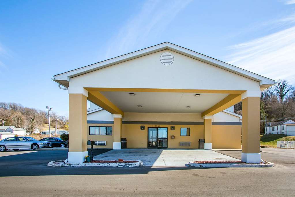 Red Lion Inn & Suites Caseyville Εξωτερικό φωτογραφία