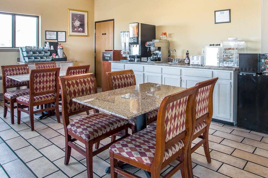 Red Lion Inn & Suites Caseyville Εστιατόριο φωτογραφία